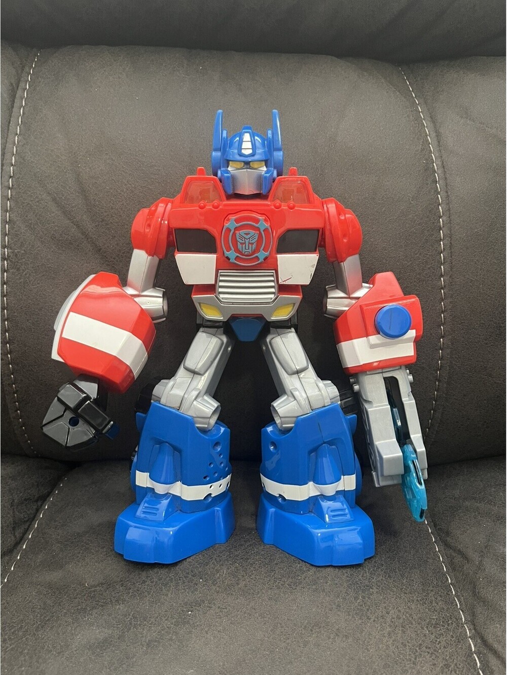 Playskool Transformers Optimus Prime Action Figure A1075 Electronic Rescue Bots